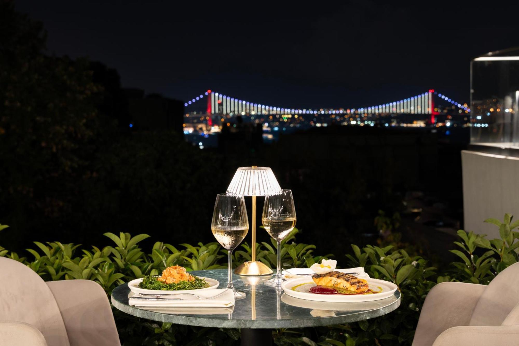 Loop Hotel Bosphorus Istanbul Exterior photo